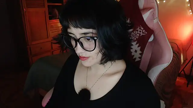 Snapshot of venus_666 chatting on 05/28/26, 10:29 venus 666 online show from 05/28/26, 10:29