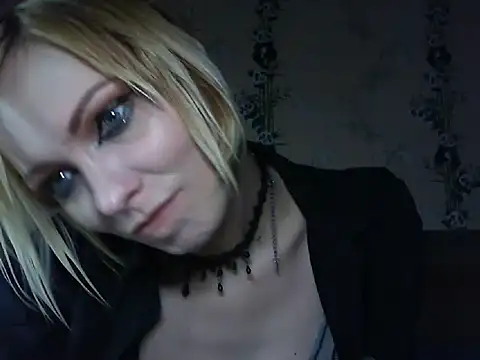 WildMissNiks online show from 06/30/26, 07:09