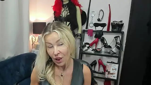 crystaLUX online show from 05/12/26, 04:31