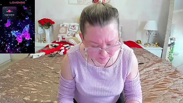 Snapshot of katysako chatting on 01/16/25, 09:51 katysako online show from 01/16/25, 09:51