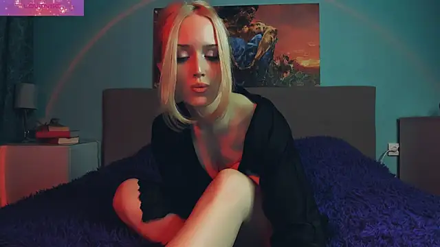 Snapshot of Linda_Roxy chatting on 03/01/25, 06:32 Linda Roxy online show from 03/01/25, 06:32