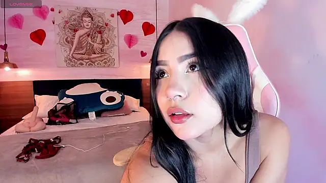 Snapshot of Mariana_sweetest chatting on 02/15/25, 04:34 Mariana sweetest online show from 02/15/25, 04:34