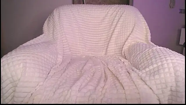 Snapshot of Agness_sweet chatting on 01/10/25, 10:39 Agness sweet online show from 01/10/25, 10:39