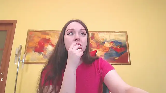 Snapshot of Agness_sweet chatting on 10/17/25, 08:17 Agness sweet online show from 10/17/25, 08:17