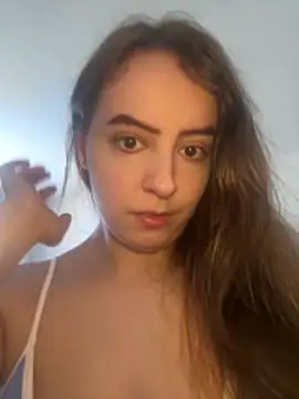 eleonoree online show from 06/19/26, 03:38
