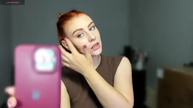KindKristy online show from 06/18/26, 04:57