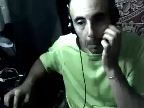 Snapshot of big_heart chatting on 10/31/25, 12:11 big heart online show from 10/31/25, 12:11