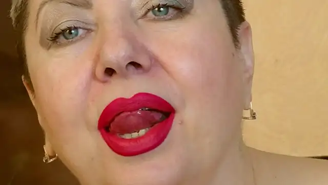 LadyPosh online show from 01/30/25, 10:08