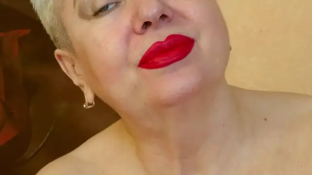 LadyPosh online show from 03/19/25, 03:52