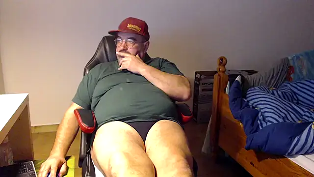 Snapshot of fraboys chatting on 03/06/26, 03:30 fraboys online show from 03/06/26, 03:30