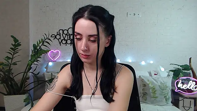 Snapshot of FranceskoJones chatting on 02/12/25, 10:26 FranceskoJones online show from 02/12/25, 10:26
