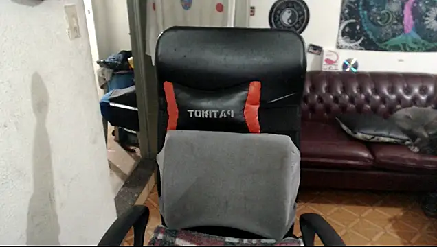 Snapshot of xherry_horny chatting on 12/10/24, 06:01 xherry horny online show from 12/10/24, 06:01