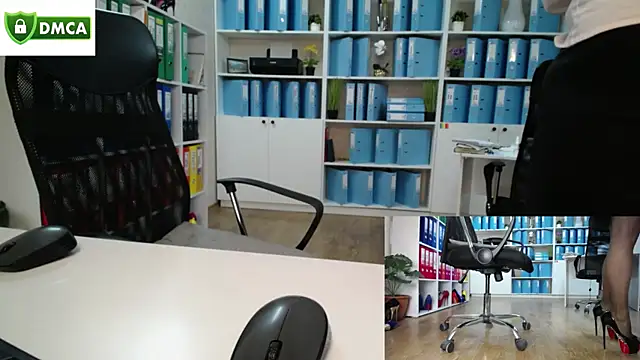 Snapshot of secret-office chatting on 04/27/26, 05:38 secret-office online show from 04/27/26, 05:38