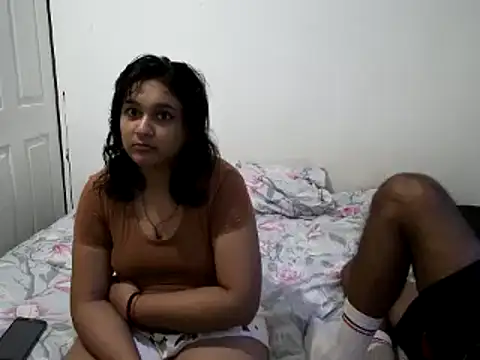 Indianbloom- online show from 03/07/25, 04:11