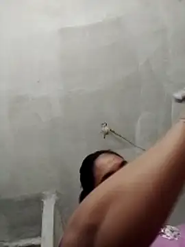 Indianbloom- online show from 11/14/25, 12:59