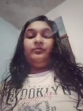 Snapshot of Indianbloom- chatting on 03/10/26, 02:11 Indianbloom- online show from 03/10/26, 02:11