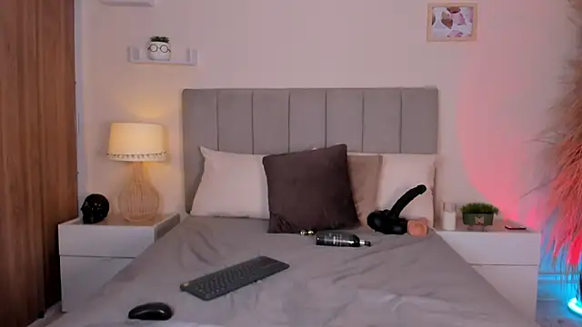 curvyliciousss online show from 03/13/25, 07:06