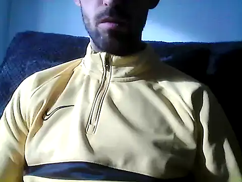 Snapshot of juju156111 chatting on 01/18/26, 09:35 juju156111 online show from 01/18/26, 09:35