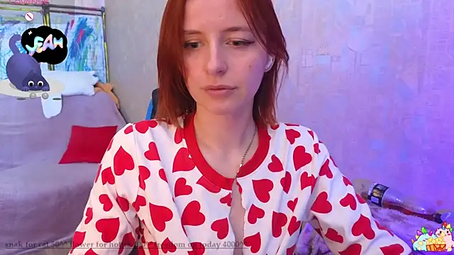 DanaMartina online show from 02/12/25, 08:49