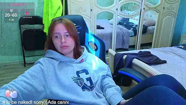 DanaMartina online show from 10/03/25, 12:24