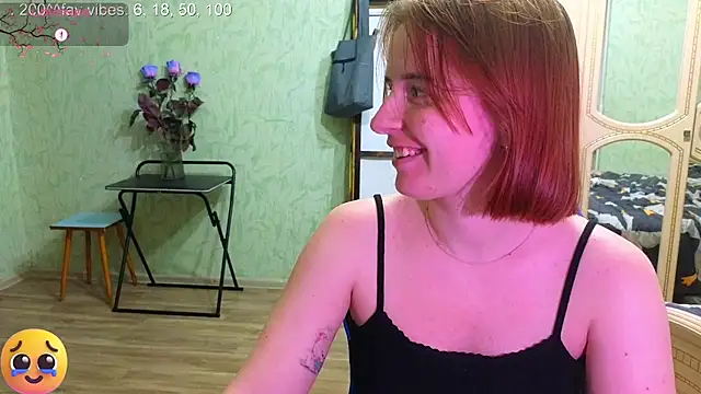 DanaMartina online show from 11/19/25, 10:32