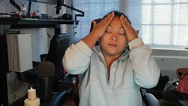 Snapshot of Bubbleliyah chatting on 02/02/26, 01:43 Bubbleliyah online show from 02/02/26, 01:43