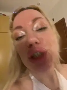 SofiaJoy online show from 03/19/25, 10:42