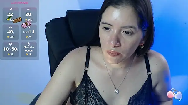 spicey latina online show from 03/07/25, 08:11