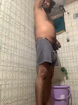 Snapshot of Rocky_1907 chatting on 12/22/24, 06:06 Rocky 1907 online show from 12/22/24, 06:06