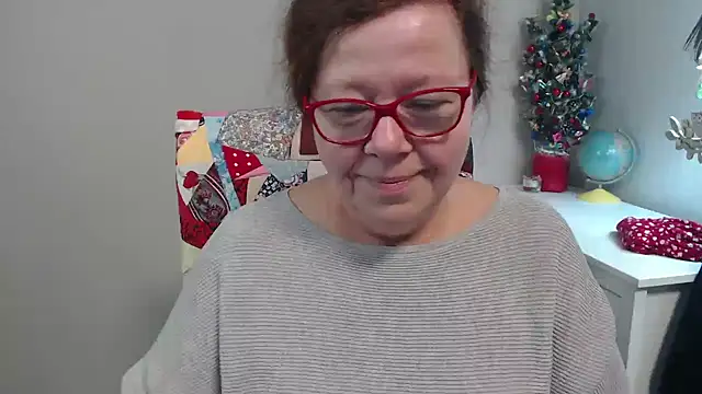Snapshot of Adelewildx chatting on 01/07/25, 04:29 Adelewildx online show from 01/07/25, 04:29