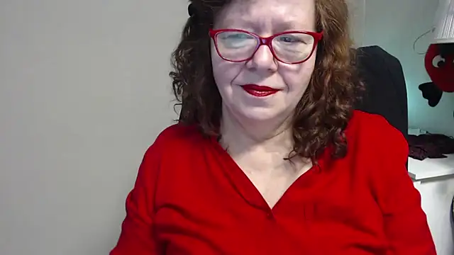 Snapshot of Adelewildx chatting on 03/13/25, 04:05 Adelewildx online show from 03/13/25, 04:05