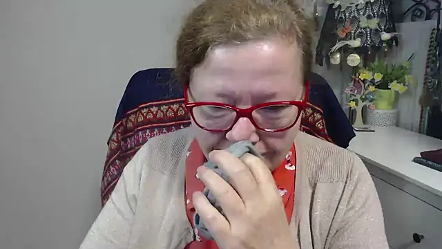 Adelewildx online show from 11/10/25, 05:06