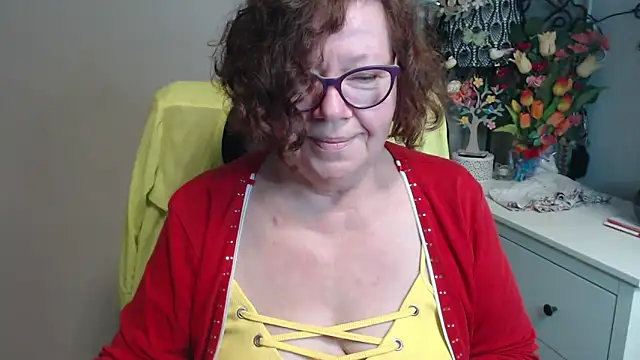 Adelewildx online show from 05/04/26, 03:02