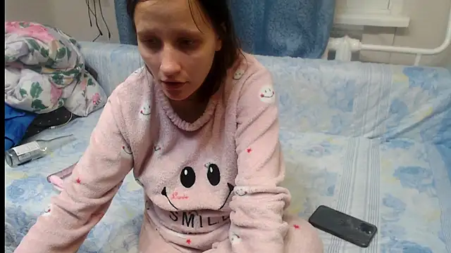 alisacucumber online show from 01/18/25, 07:37