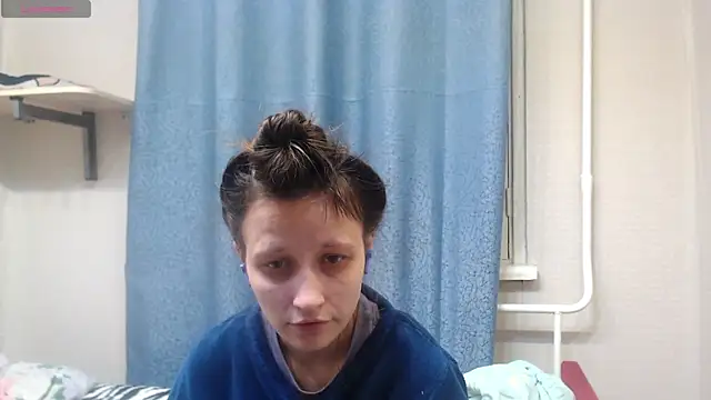 alisacucumber online show from 12/20/25, 02:24