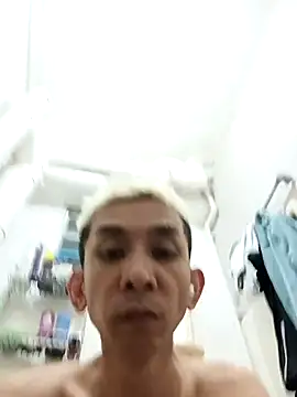 Snapshot of assluv1909 chatting on 11/09/25, 12:47 assluv1909 online show from 11/09/25, 12:47