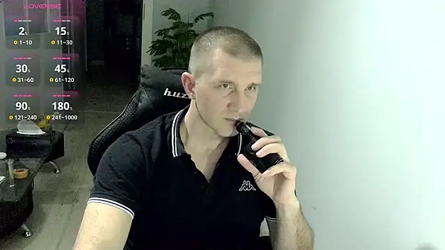 Maribor online show from 05/08/26, 01:55