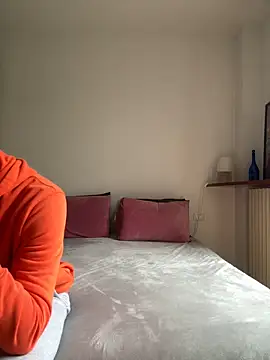 Snapshot of couplepenetration chatting on 03/09/25, 09:35 couplepenetration online show from 03/09/25, 09:35