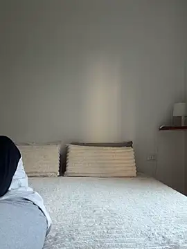 Snapshot of couplepenetration chatting on 09/30/25, 09:25 couplepenetration online show from 09/30/25, 09:25