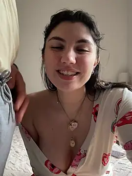 Snapshot of couplepenetration chatting on 01/19/26, 09:02 couplepenetration online show from 01/19/26, 09:02