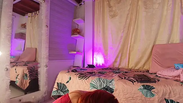 emyli sw  online show from 02/07/25, 03:12