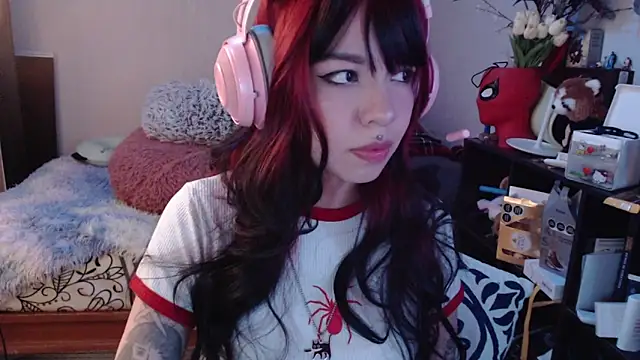 Snapshot of babyakem chatting on 02/05/26, 04:06 babyakem online show from 02/05/26, 04:06