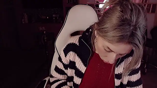 Snapshot of AnnieGOld_ chatting on 03/09/26, 08:07 AnnieGOld online show from 03/09/26, 08:07