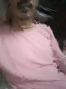 dreamtoungelick69 online show from 06/18/26, 04:44