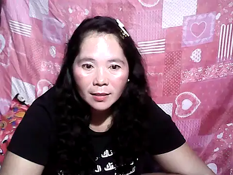 Snapshot of hotpusie_4u chatting on 03/27/26, 01:22 hotpusie 4u online show from 03/27/26, 01:22