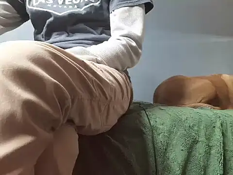 beobe74 online show from 12/04/25, 06:27