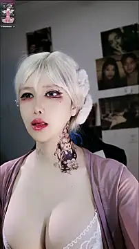 Snapshot of candy_cola chatting on 01/16/26, 02:32 candy cola online show from 01/16/26, 02:32