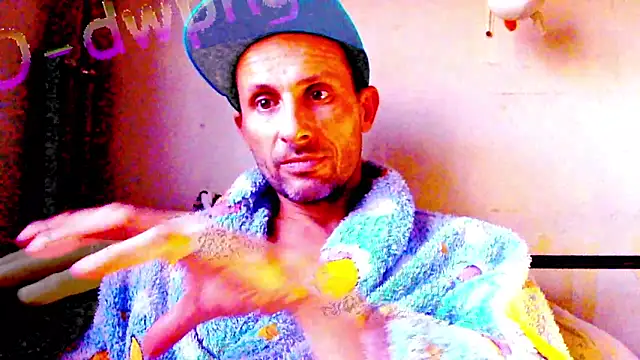 Snapshot of FireFox_Feel chatting on 12/02/24, 09:56 FireFox Feel online show from 12/02/24, 09:56