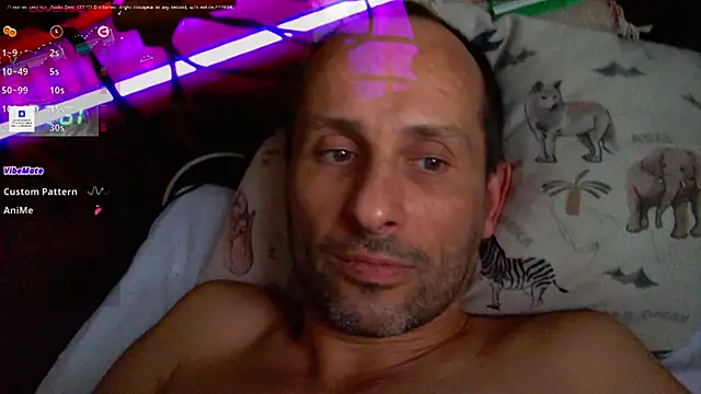 Snapshot of FireFox_Feel chatting on 12/03/24, 01:32 FireFox Feel online show from 12/03/24, 01:32