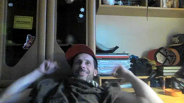 Snapshot of FireFox_Feel chatting on 03/14/25, 04:09 FireFox Feel online show from 03/14/25, 04:09